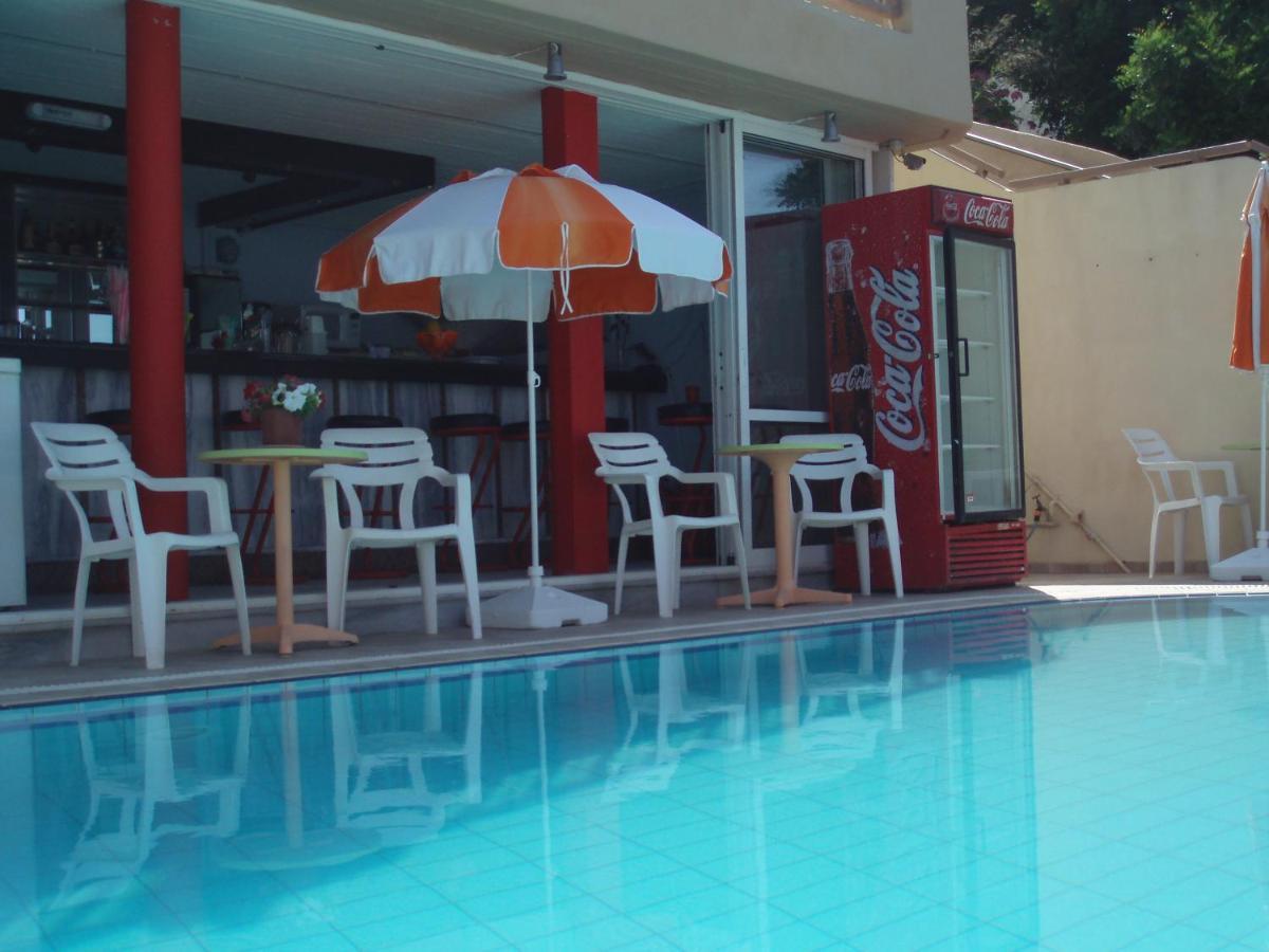 Memories Apartments Stalida Exterior foto